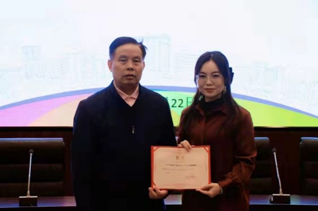 图片1 图片1